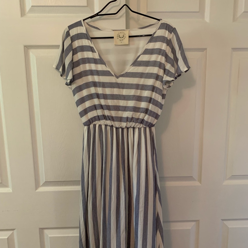 Fantastic Fawn Cottagecore Flowing Medi Dress